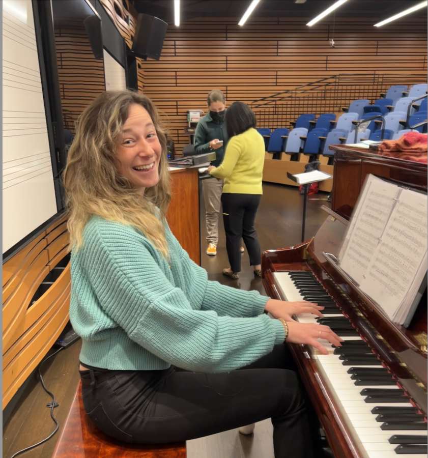 Ms.+Rader+playing+the+piano+for+block+7+Concert+Choir