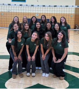 The 2025 SHC Varsity Girls Volleyball team (photo is courtesy of Elsa Dack).
Elsa Dack ‘27 (top row, second to the left), Cali Tangaan ‘27 (middle row, center)
