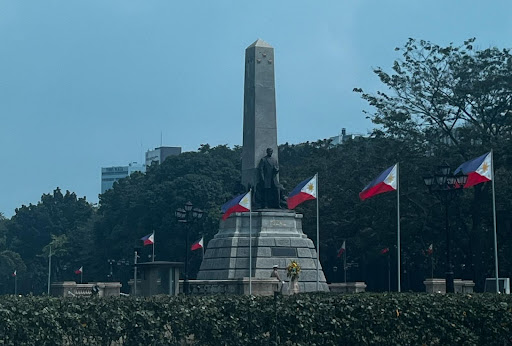 The José Rizal Monument honors the nation’s hero.